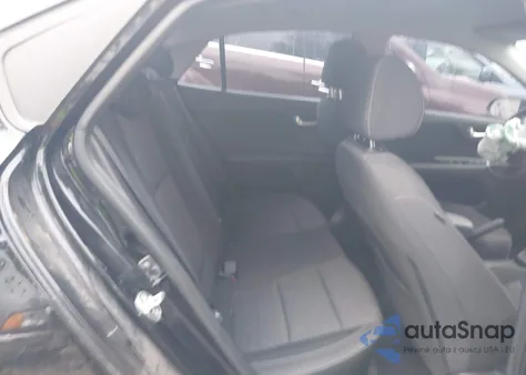 2022 Kia Rio S z USA, uszkodzony, nr VIN 3KPA24AD9NE455242